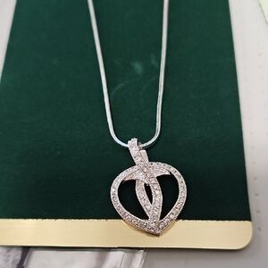 Sparkling Heart Loop Pendant Necklace - Silver
